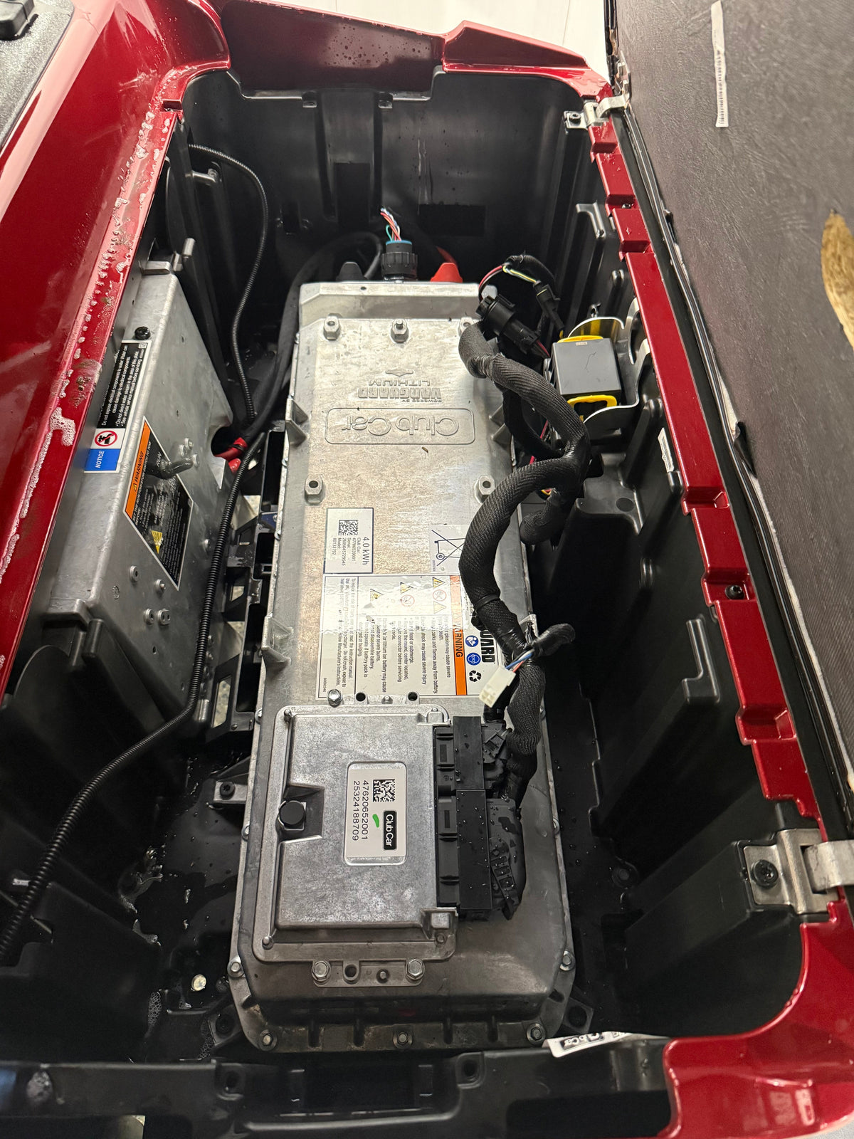 2027 Club Car Onward 4 Passenger Lifted Li-Ion