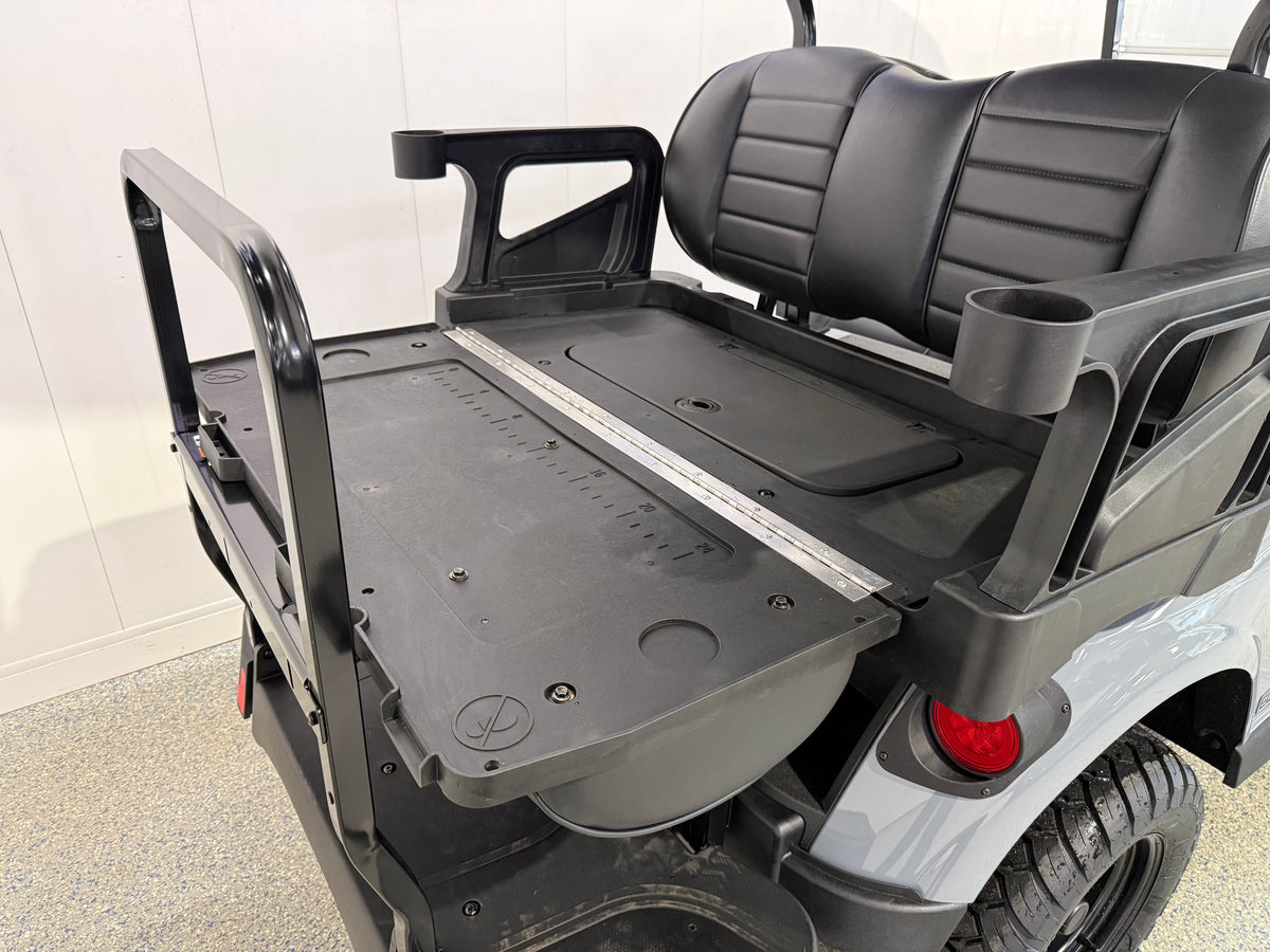 2026 E-Z-GO RXV 4 Summit XT ELiTE