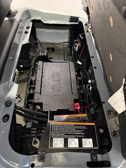 2026 E-Z-GO RXV 4 Summit XT ELiTE